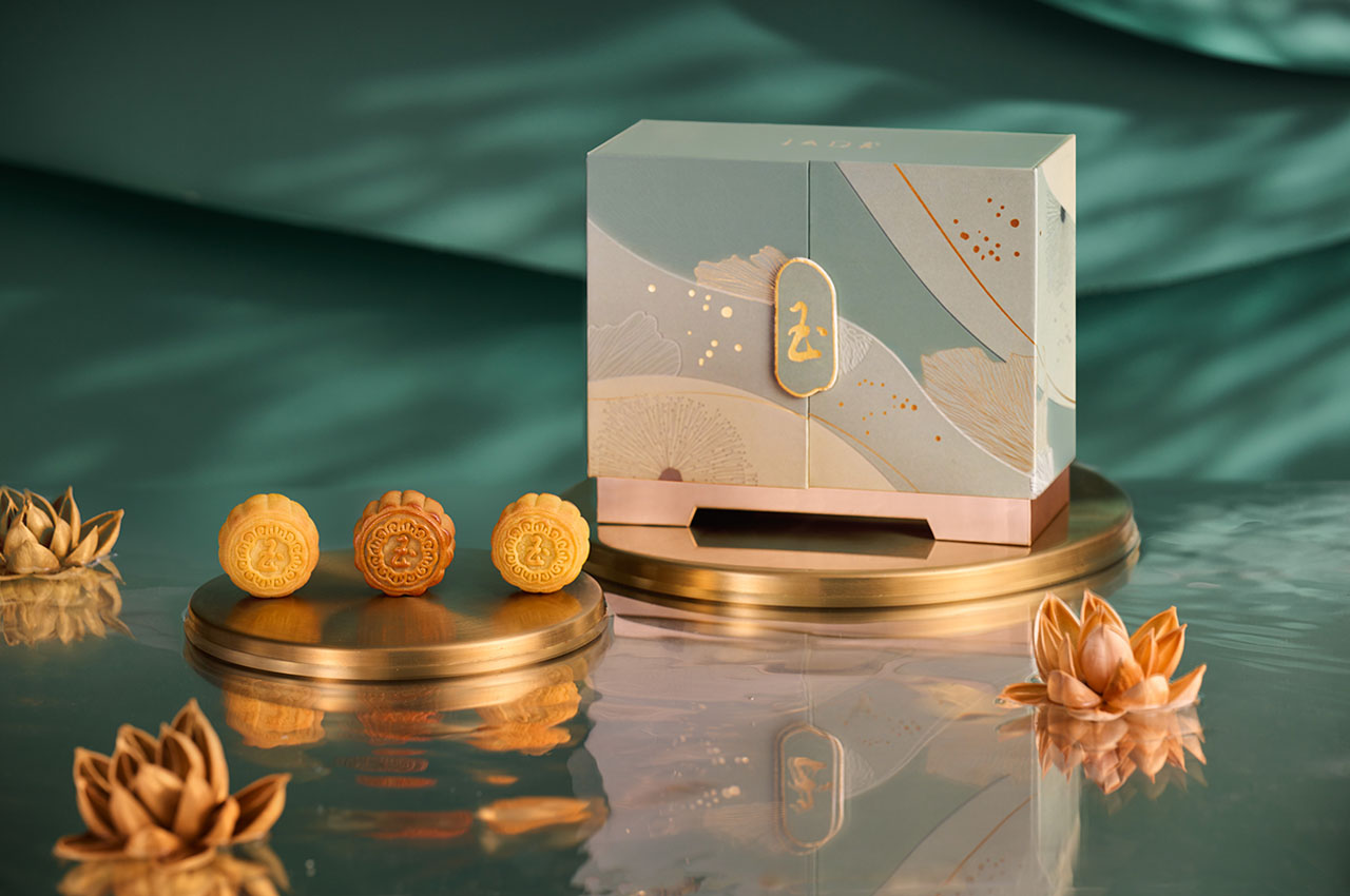 JADE Deluxe Mooncake Gift Box